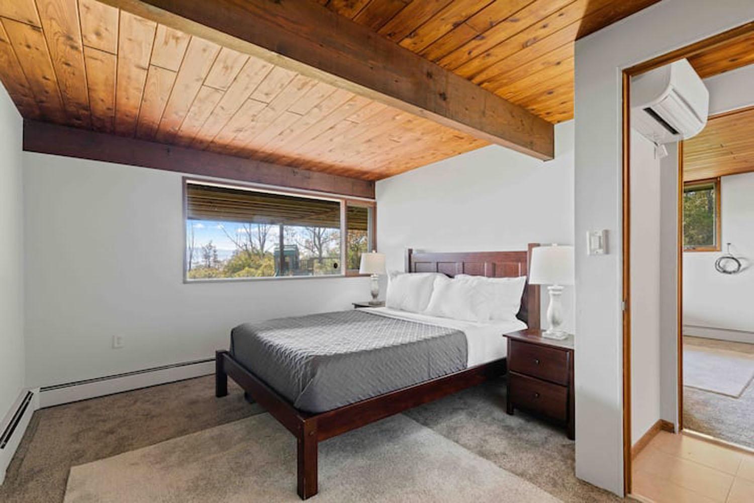 National Geographic Views 7-bdr Holiday home